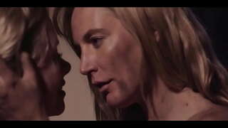 ���िर्मल मोहिनी, मोना वेल्स