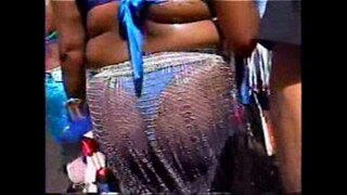 Llafur-Day2k4.1-Ass2Sweet!