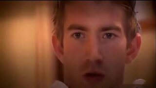 Хенесси көрүп турат, аны кантип жыйынды брат дрочит өзүнүн