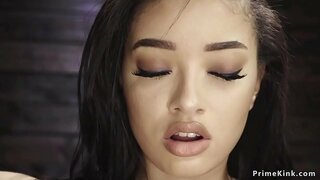 Langsing solo ebony babeh di dicukur jeung pussy ketat shoves fucking mesin Langsing solo ebony babeh di dicukur jeung pussy ketat shoves fucking mesin