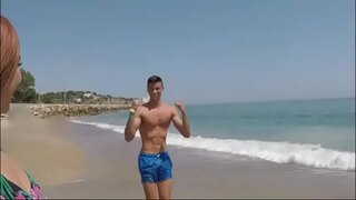 Young Kitty Uthando likes ukuba bang guys ziphakathi lizwe!