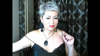 Afsonaviy rus MILF t .shirin uning cunt shafqatsiz issiq xususiy ko&#039;rsatish...